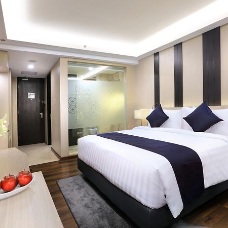 Aston Kartika Grogol Hotel & Conference Center Jakarta Ngoại thất bức ảnh
