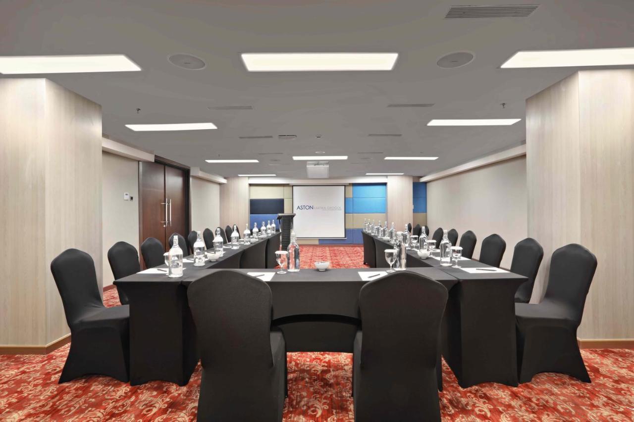 Aston Kartika Grogol Hotel & Conference Center Jakarta Ngoại thất bức ảnh