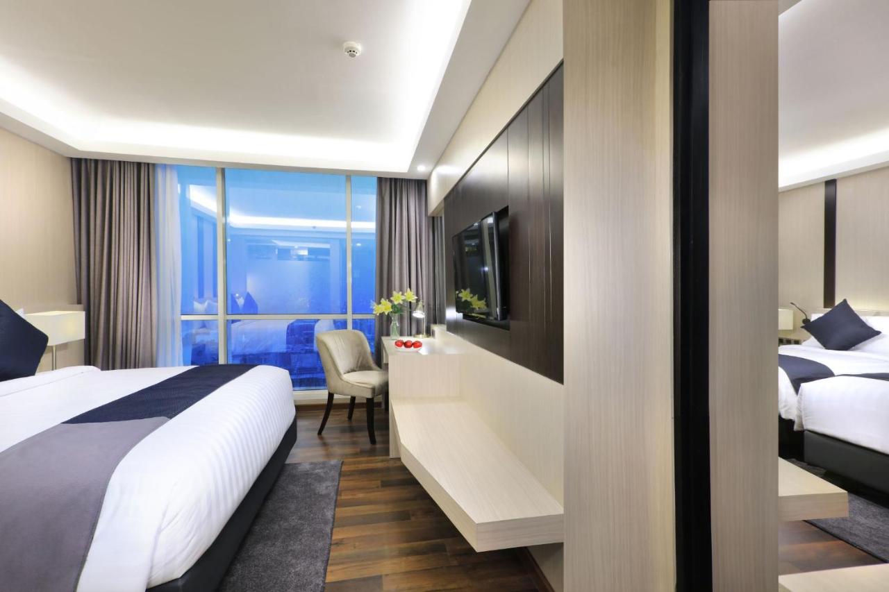 Aston Kartika Grogol Hotel & Conference Center Jakarta Ngoại thất bức ảnh