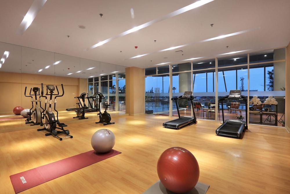 Aston Kartika Grogol Hotel & Conference Center Jakarta Ngoại thất bức ảnh