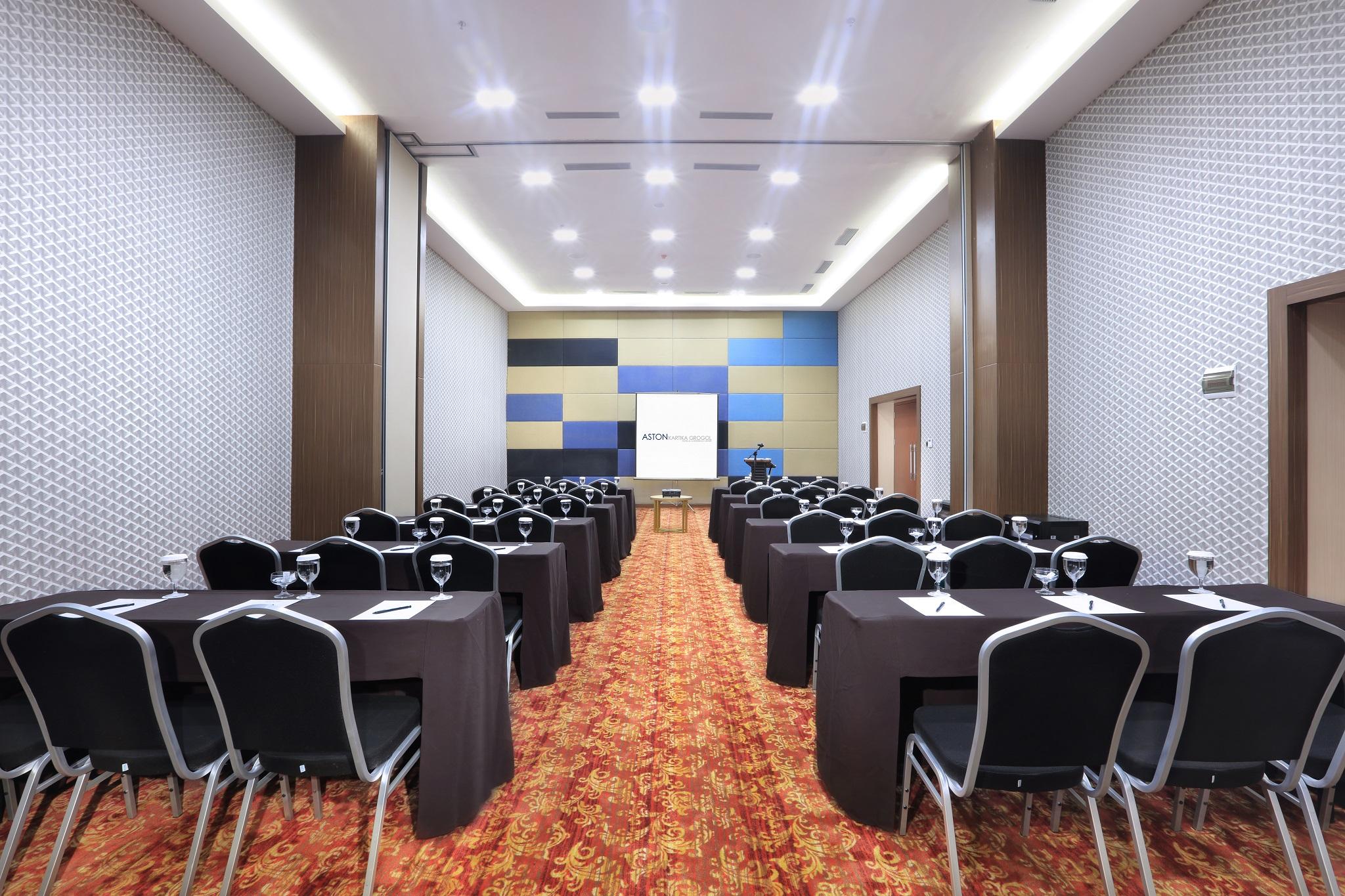 Aston Kartika Grogol Hotel & Conference Center Jakarta Ngoại thất bức ảnh