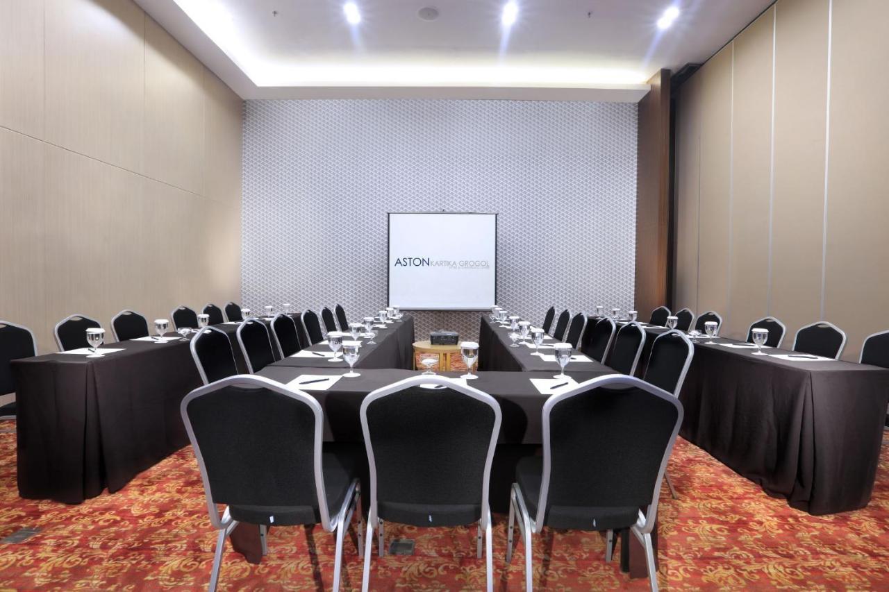 Aston Kartika Grogol Hotel & Conference Center Jakarta Ngoại thất bức ảnh