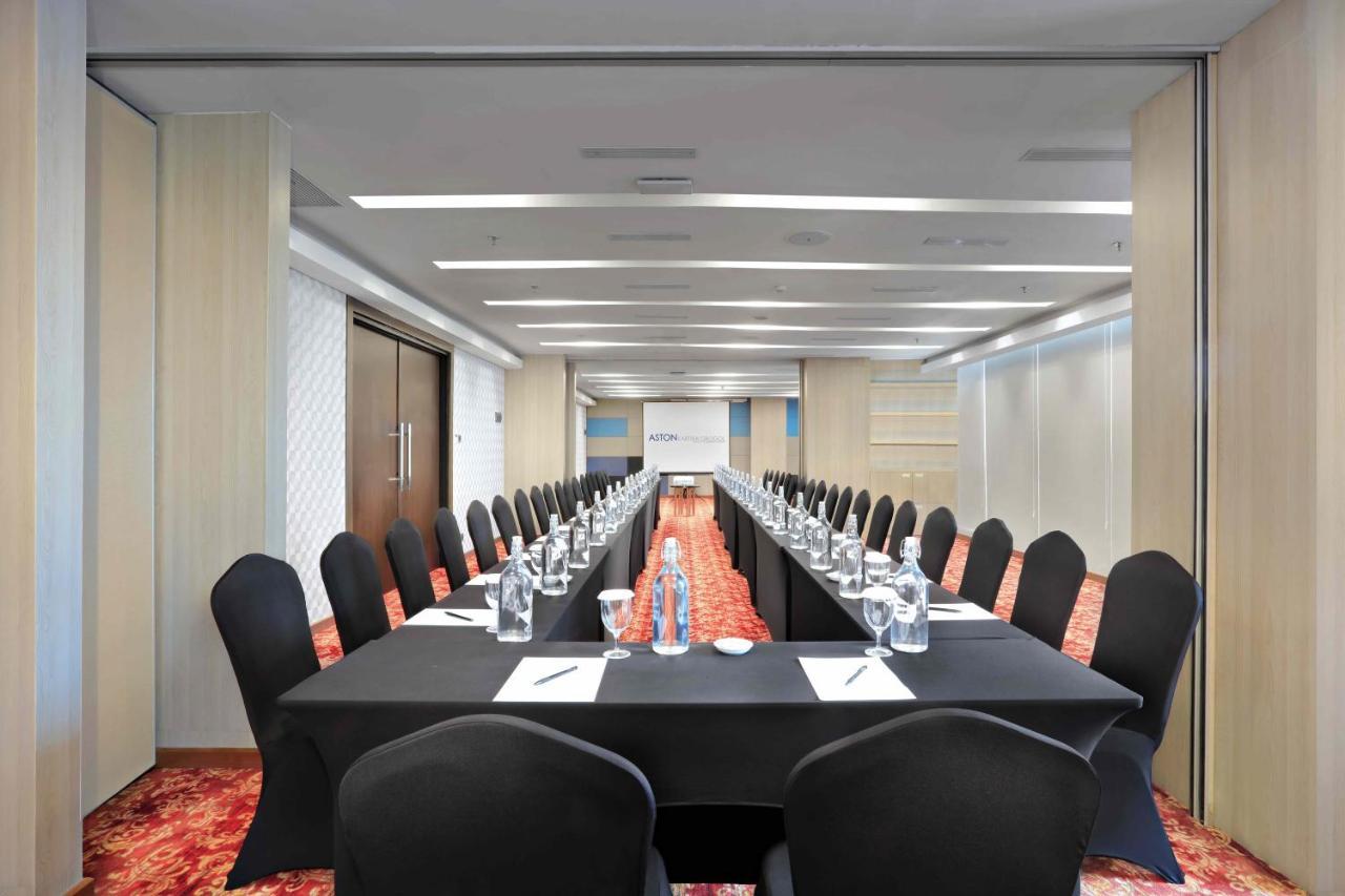 Aston Kartika Grogol Hotel & Conference Center Jakarta Ngoại thất bức ảnh