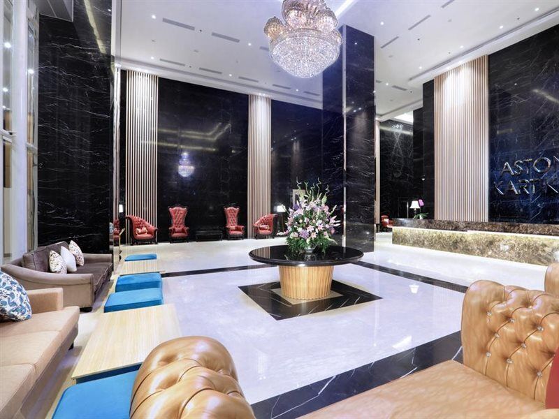Aston Kartika Grogol Hotel & Conference Center Jakarta Ngoại thất bức ảnh