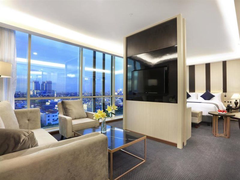 Aston Kartika Grogol Hotel & Conference Center Jakarta Ngoại thất bức ảnh